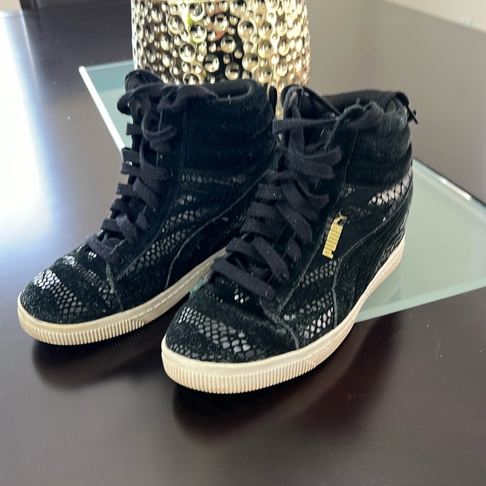 Puma Hightop Wedge Snakeskin Women Black size 8